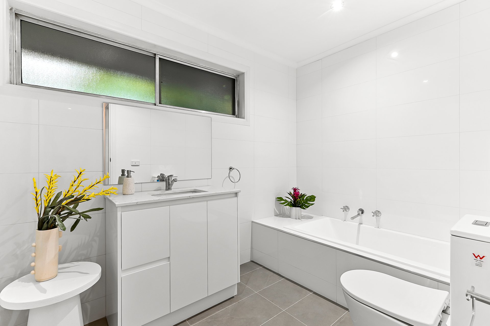 1/9 Palm Beach Crescent, Mount Waverley image 12