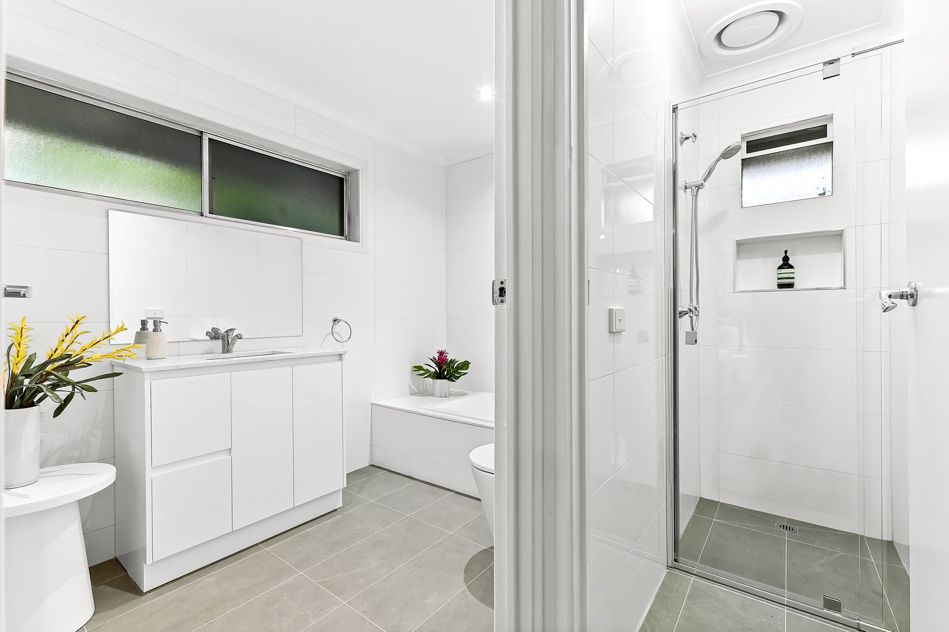 1/9 Palm Beach Crescent, Mount Waverley image 13