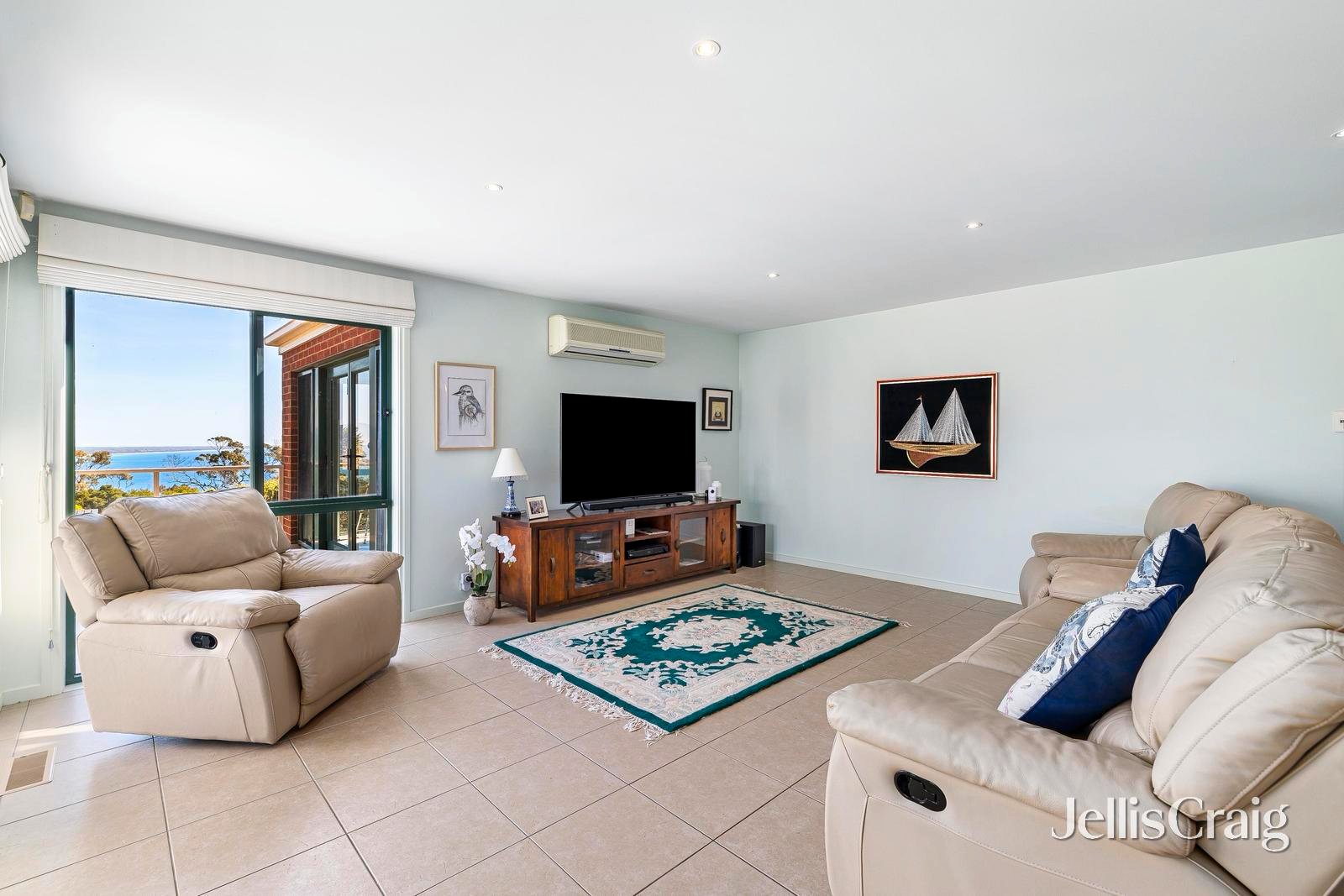 19 Paramount Crescent, Mount Martha image 3