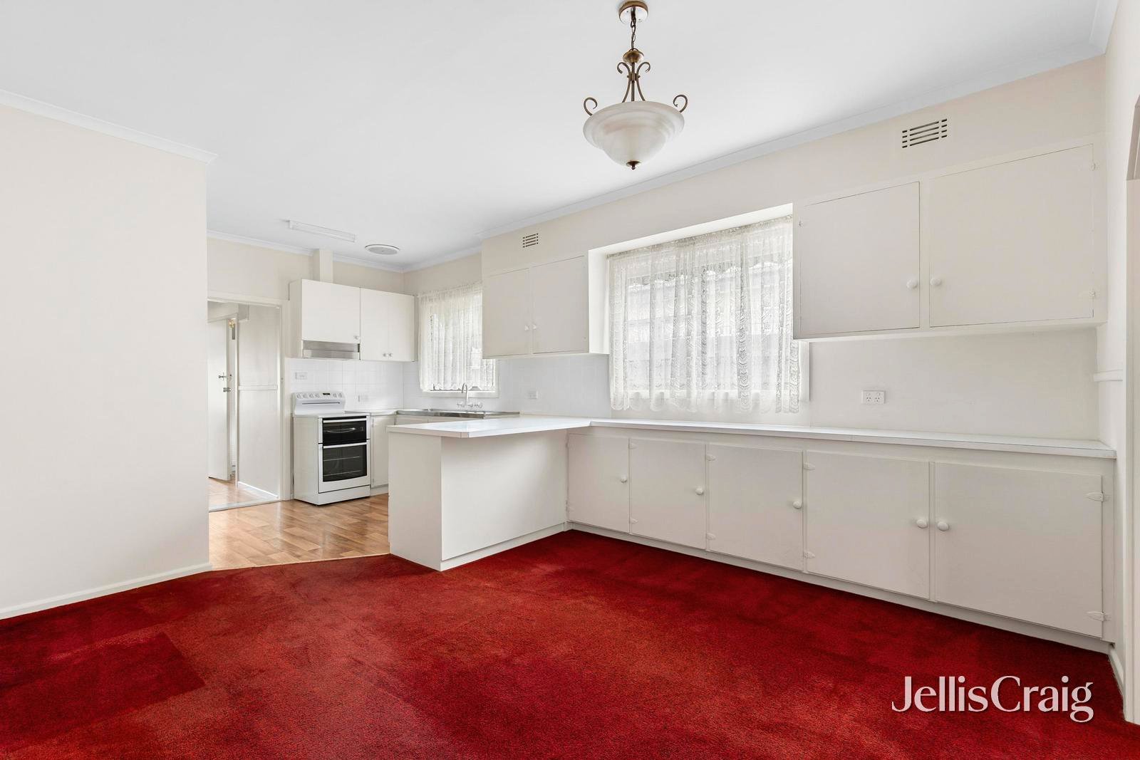 19 Park Street, Belmont image 3