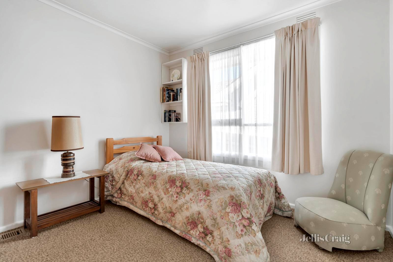 19 Parkstone Avenue, Pascoe Vale South image 7