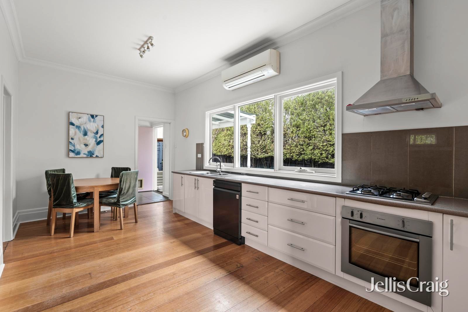 19 Passfield Street, Brunswick&nbsp;West image 5