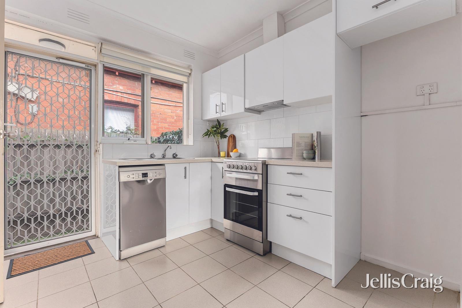 1/9 Patterson Street, Brunswick image 4