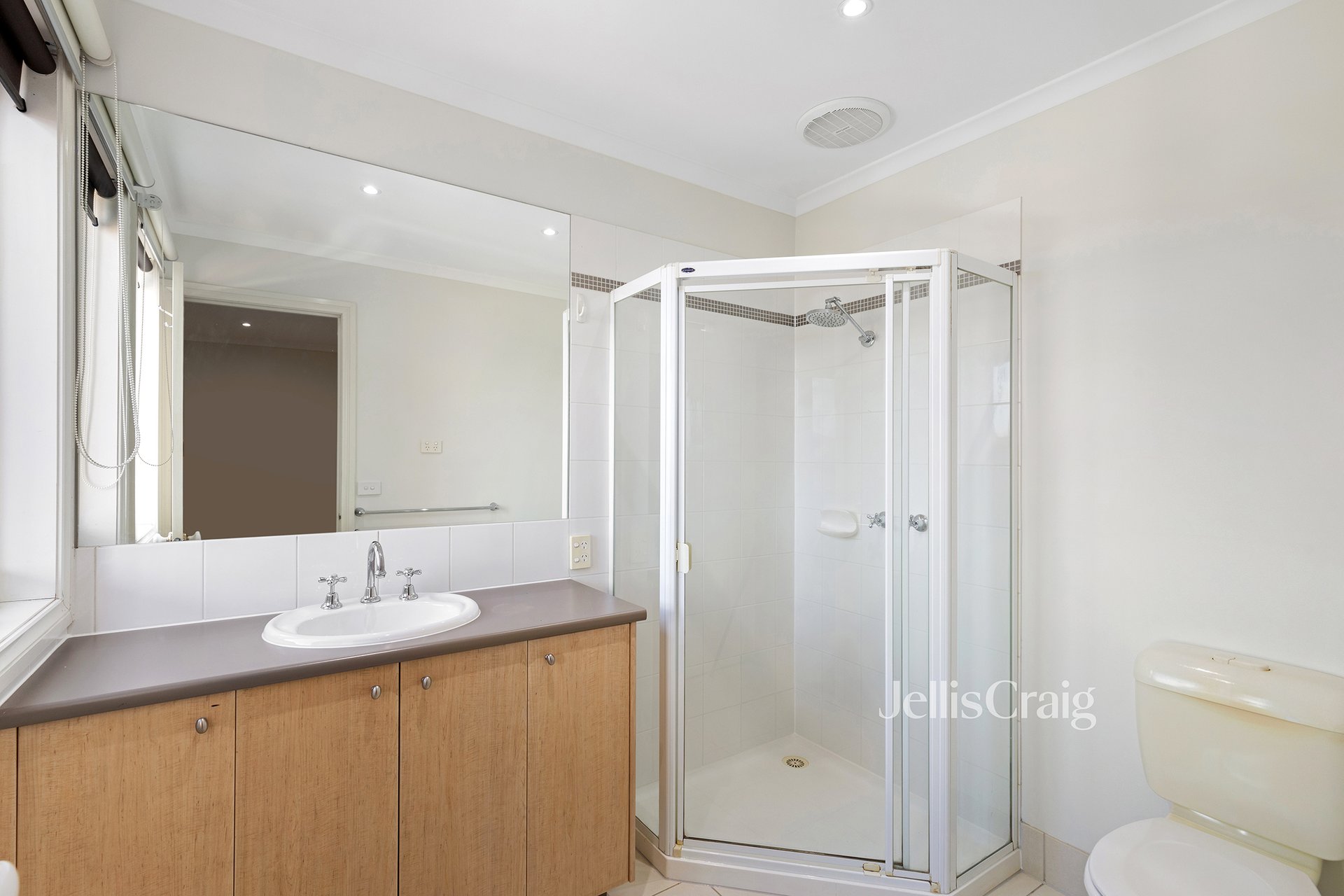 19 Peakview Drive, Viewbank image 10