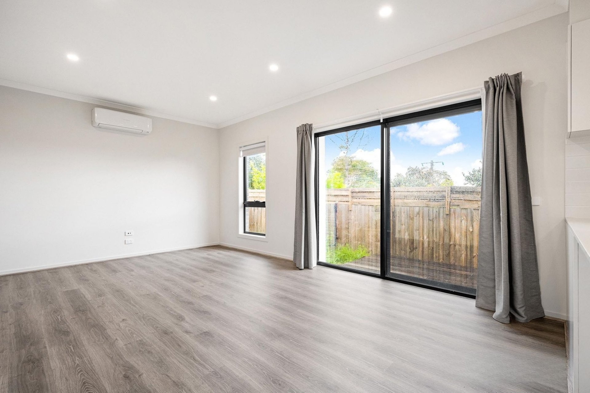 1/9 Penalga Road, Mooroolbark image 8