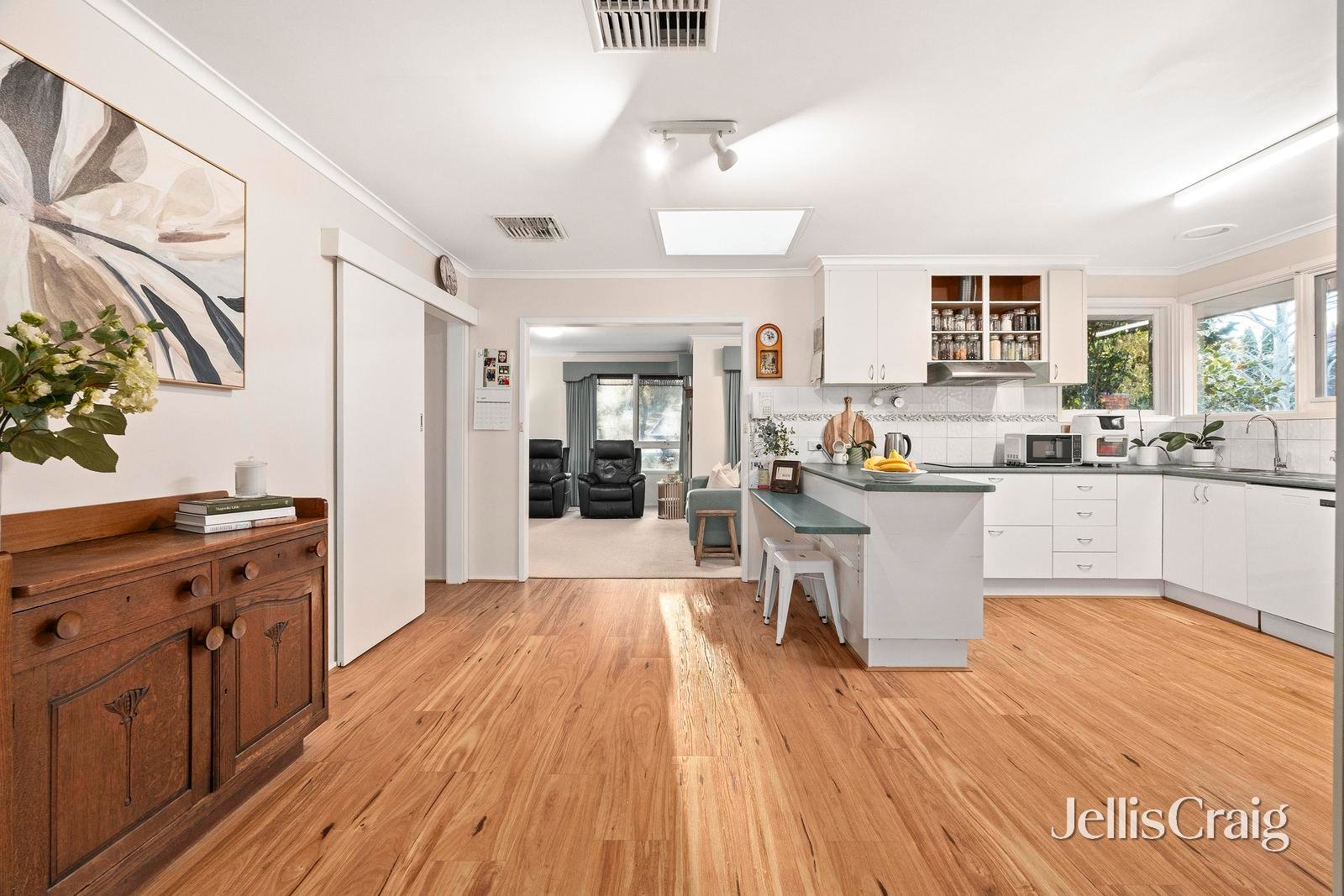 19 Pentlowe Road, Wantirna South image 4