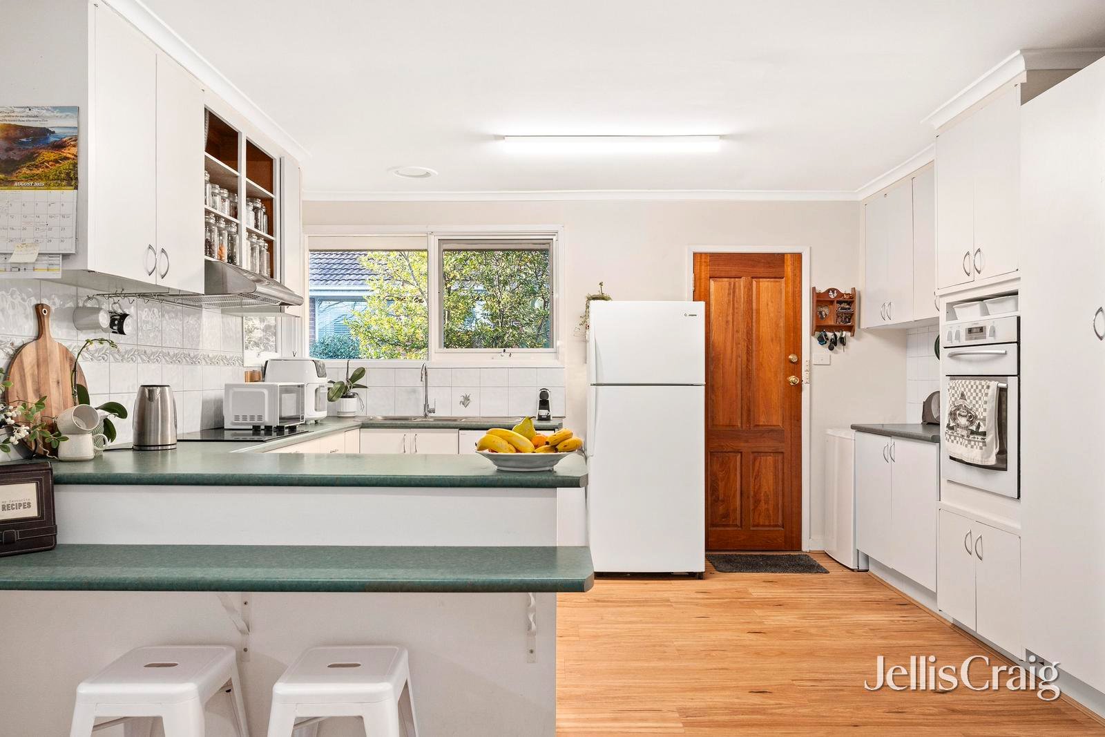 19 Pentlowe Road, Wantirna South image 5