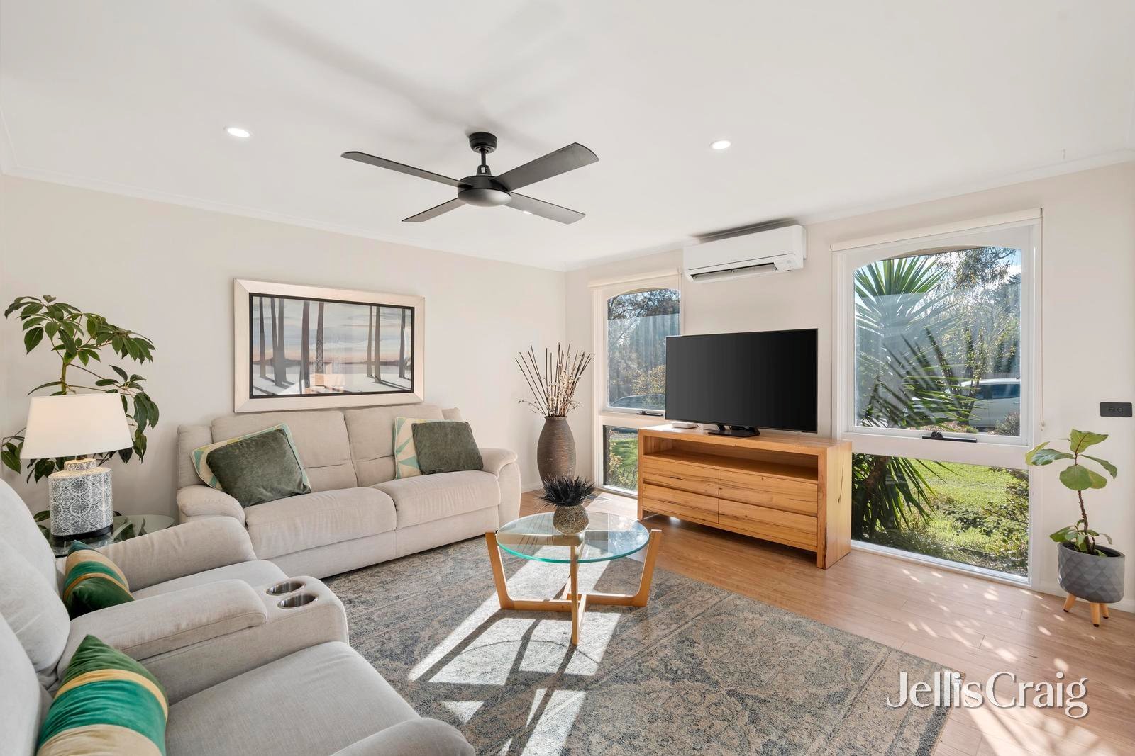 19 Plaza Court, Lilydale image 2