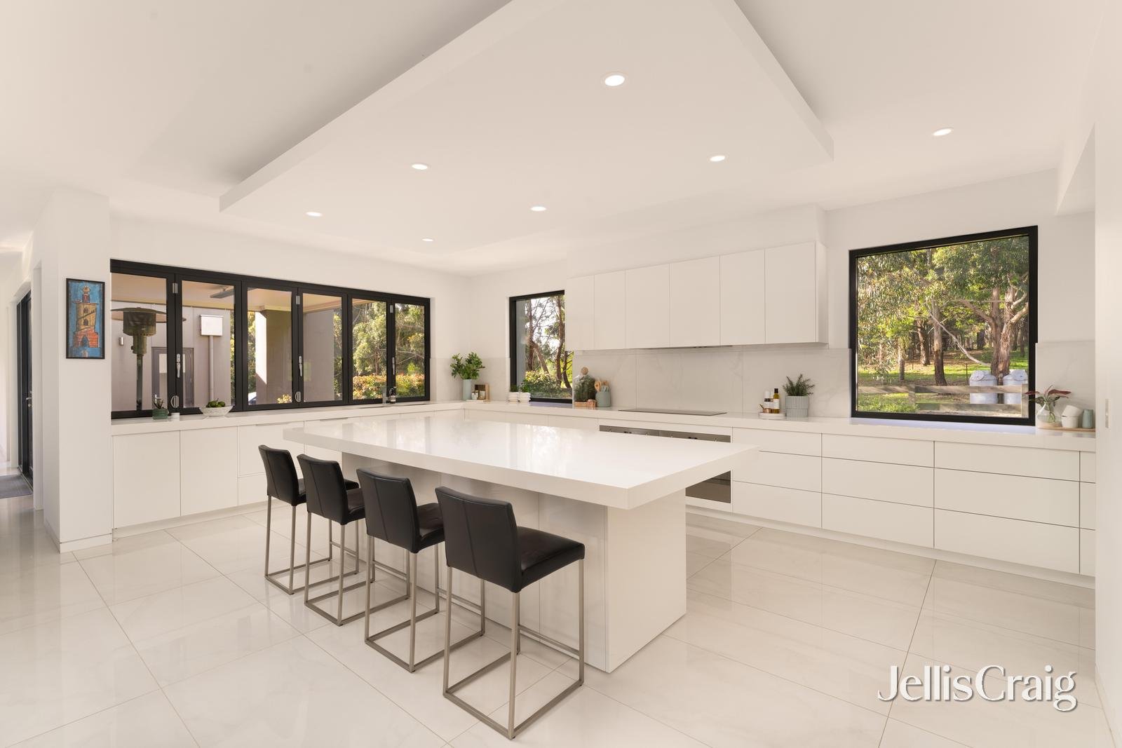 19 Pyrenees Vista Close, Invermay image 11