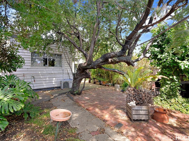 19 Railway Place North, Williamstown image 3