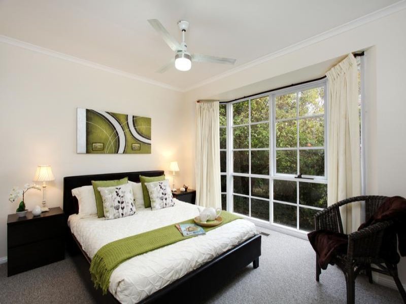 19 Ravenglass Court, Croydon Hills image 7