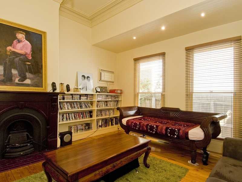 19 Roebuck Street, Newtown image 3