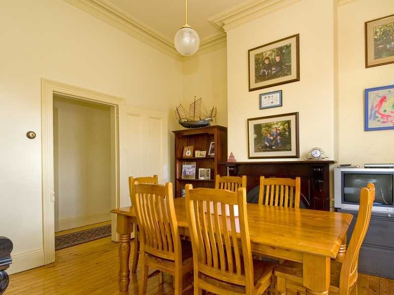 19 Roebuck Street, Newtown image 4