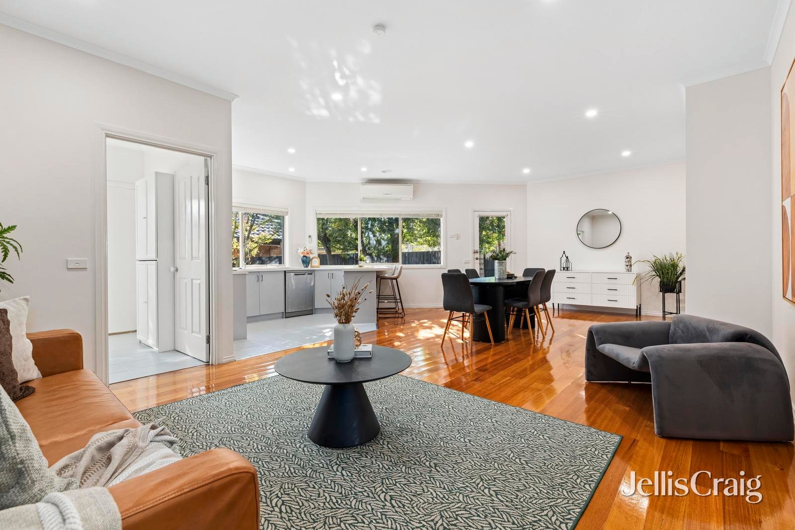 19 Roland Street, Mount&nbsp;Waverley image 4