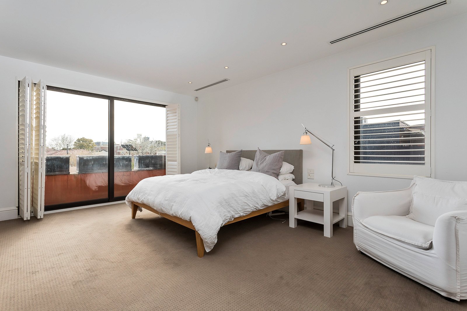 Property Gallery Thumbnail 4
