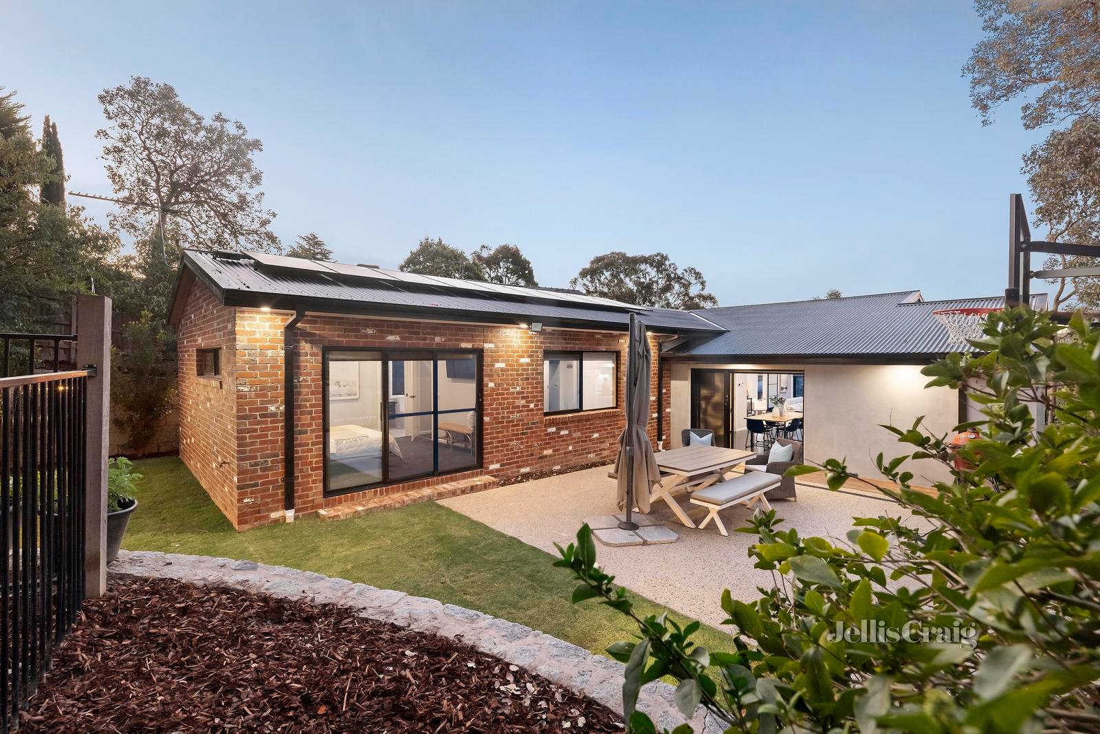 19 Rudolf Court, Ringwood North image 2