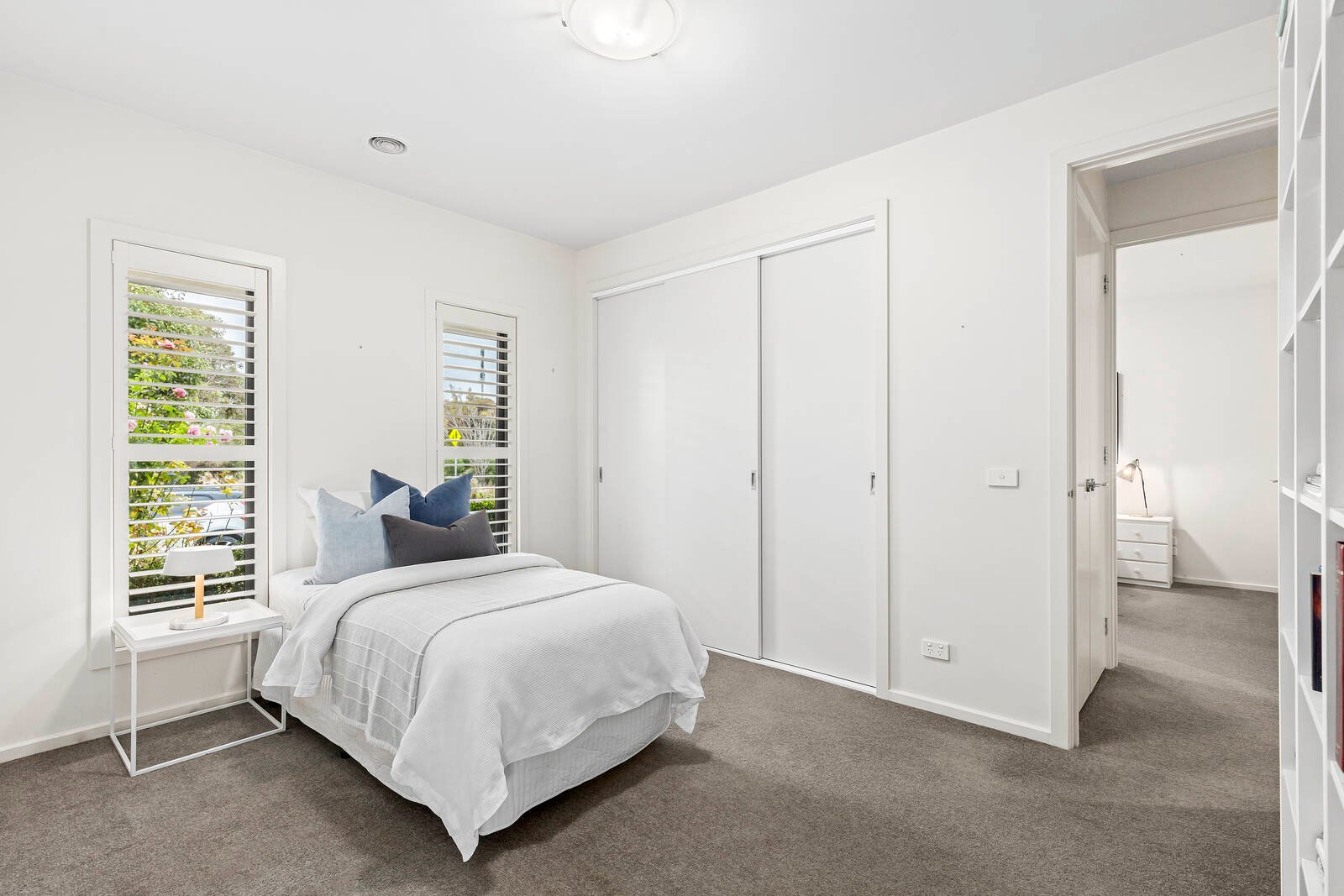 Property Gallery Thumbnail 8