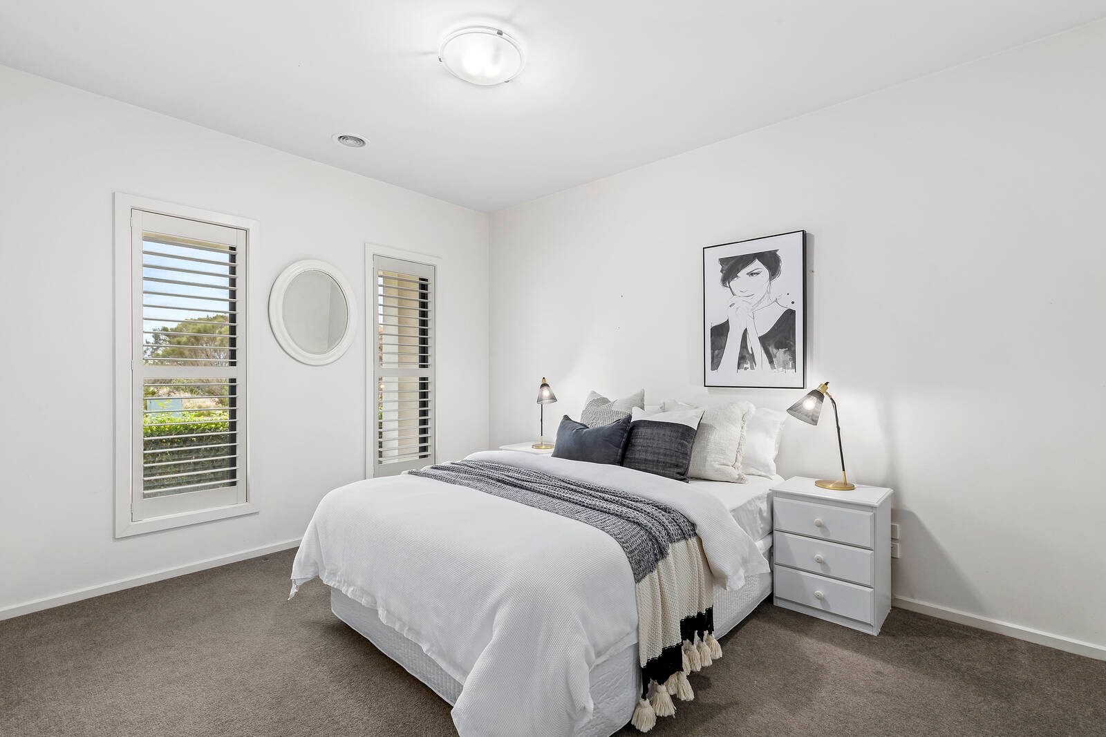 Property Gallery Thumbnail 9