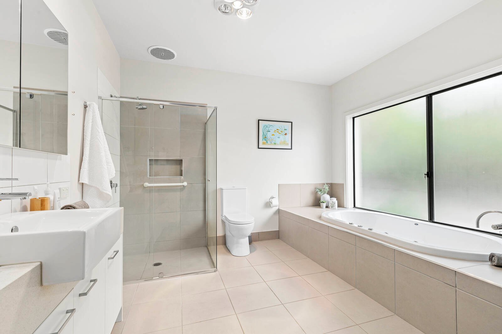 Property Gallery Thumbnail 13