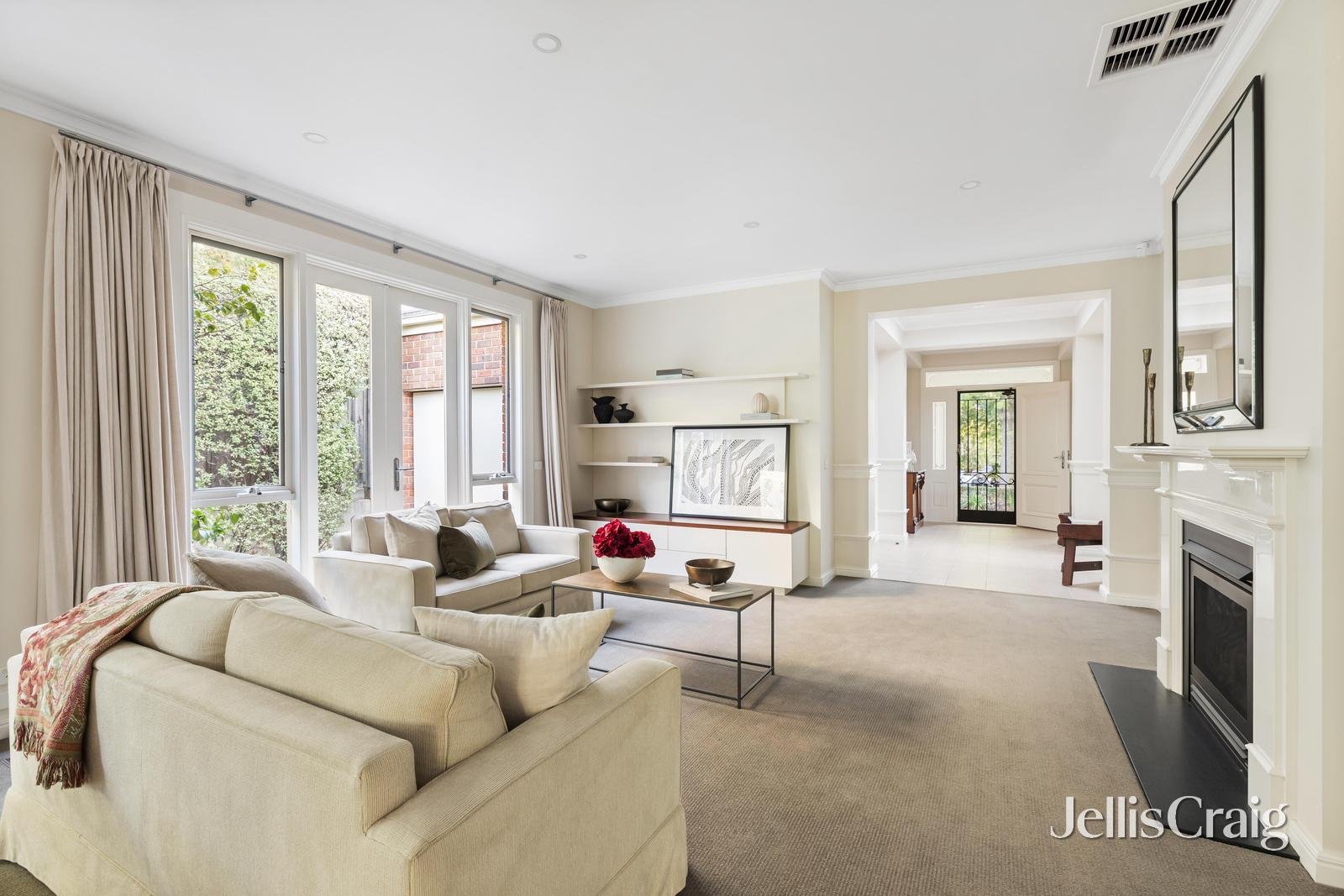 19 Selwood Street, Hawthorn&nbsp;East image 2