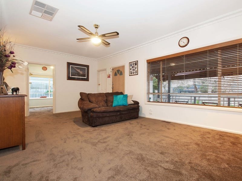 19 Shelley Avenue, Kilsyth image 4