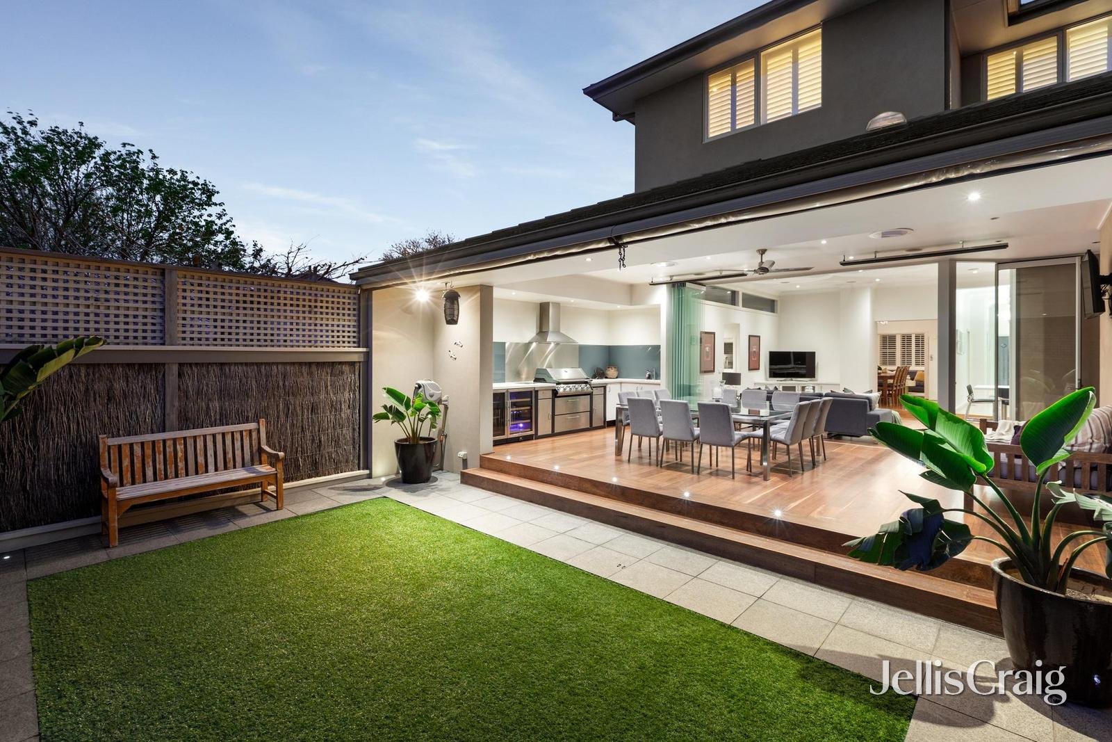 19 Smith Road, Camberwell image 1