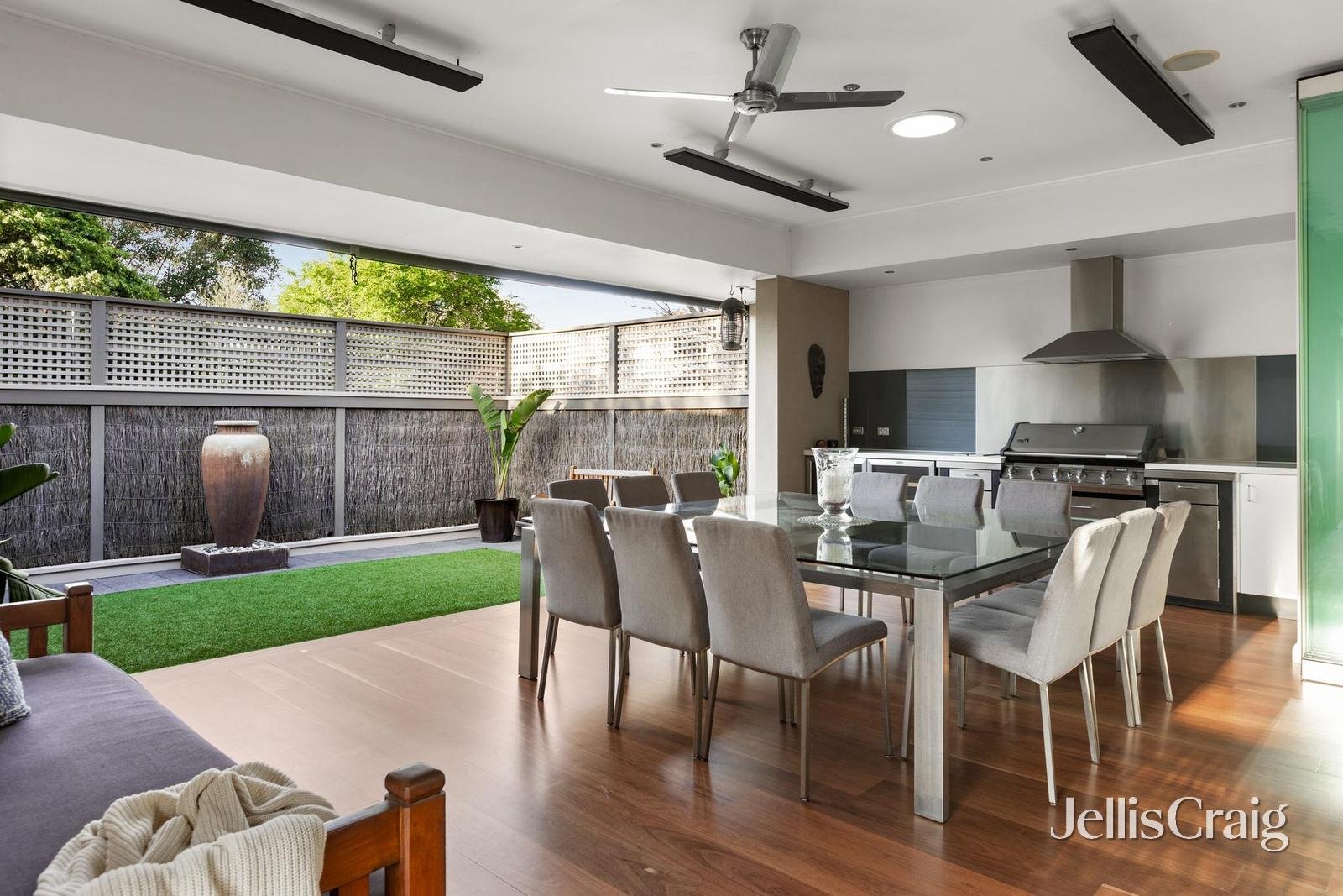 19 Smith Road, Camberwell image 8