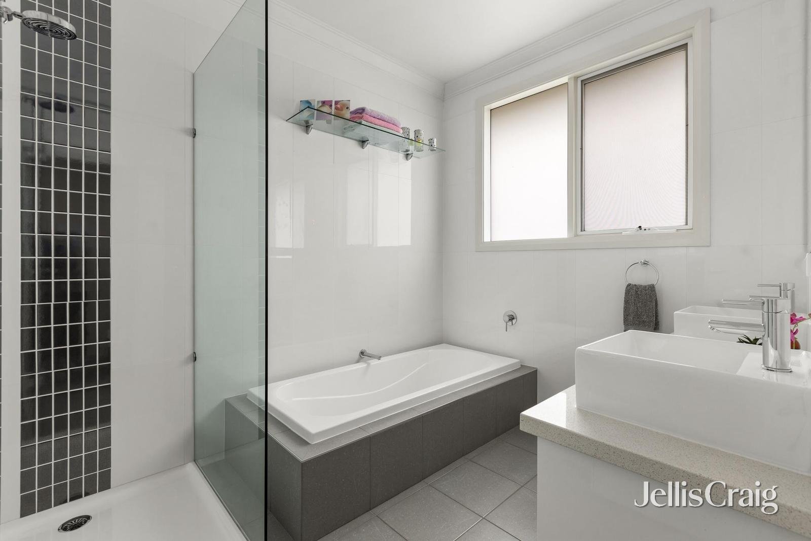 19 Smith Road, Camberwell image 16