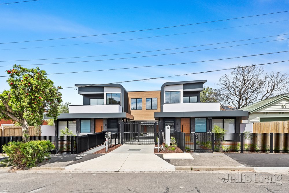 1/9 Smith Street, Thornbury image 1
