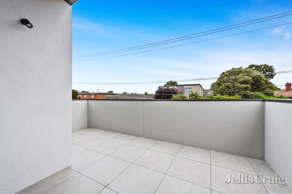 1/9 Smith Street, Thornbury image 8