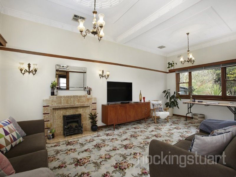 19 Spruzen Avenue, Kew East image 2