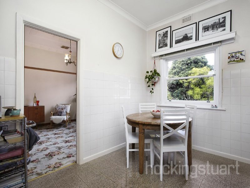19 Spruzen Avenue, Kew East image 3