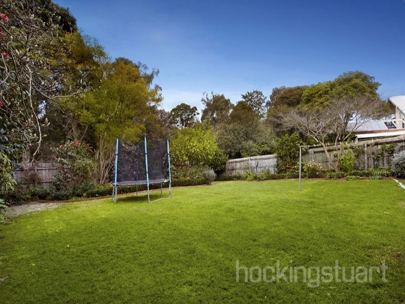 19 Spruzen Avenue, Kew East image 8