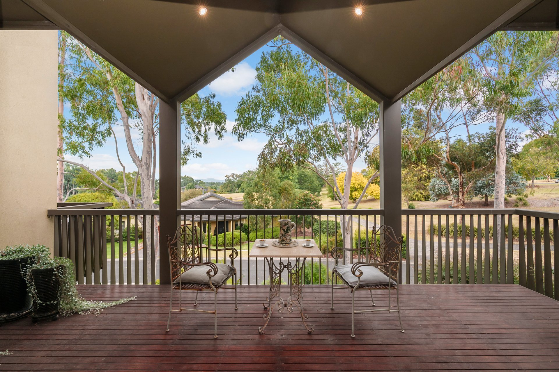 Property Gallery Thumbnail 9