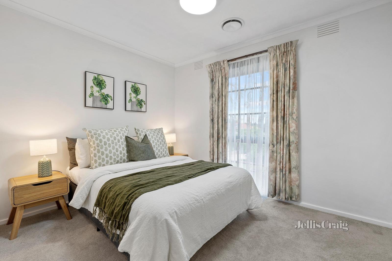 19 St Georges Court, Glen Waverley image 14