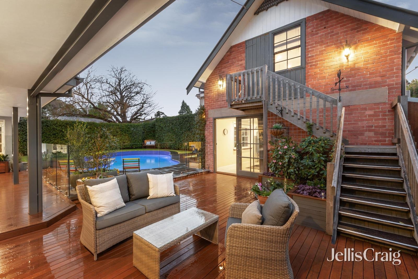19 St James Avenue, Mont Albert image 3