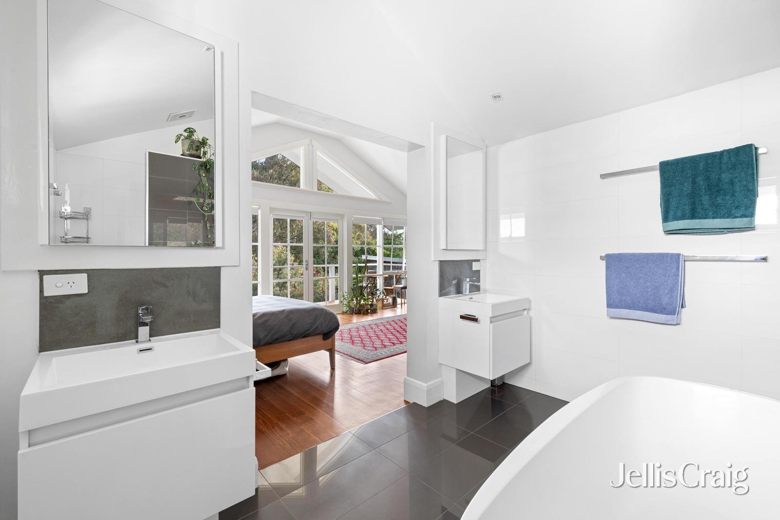 19 Sumner Avenue, Northcote image 12