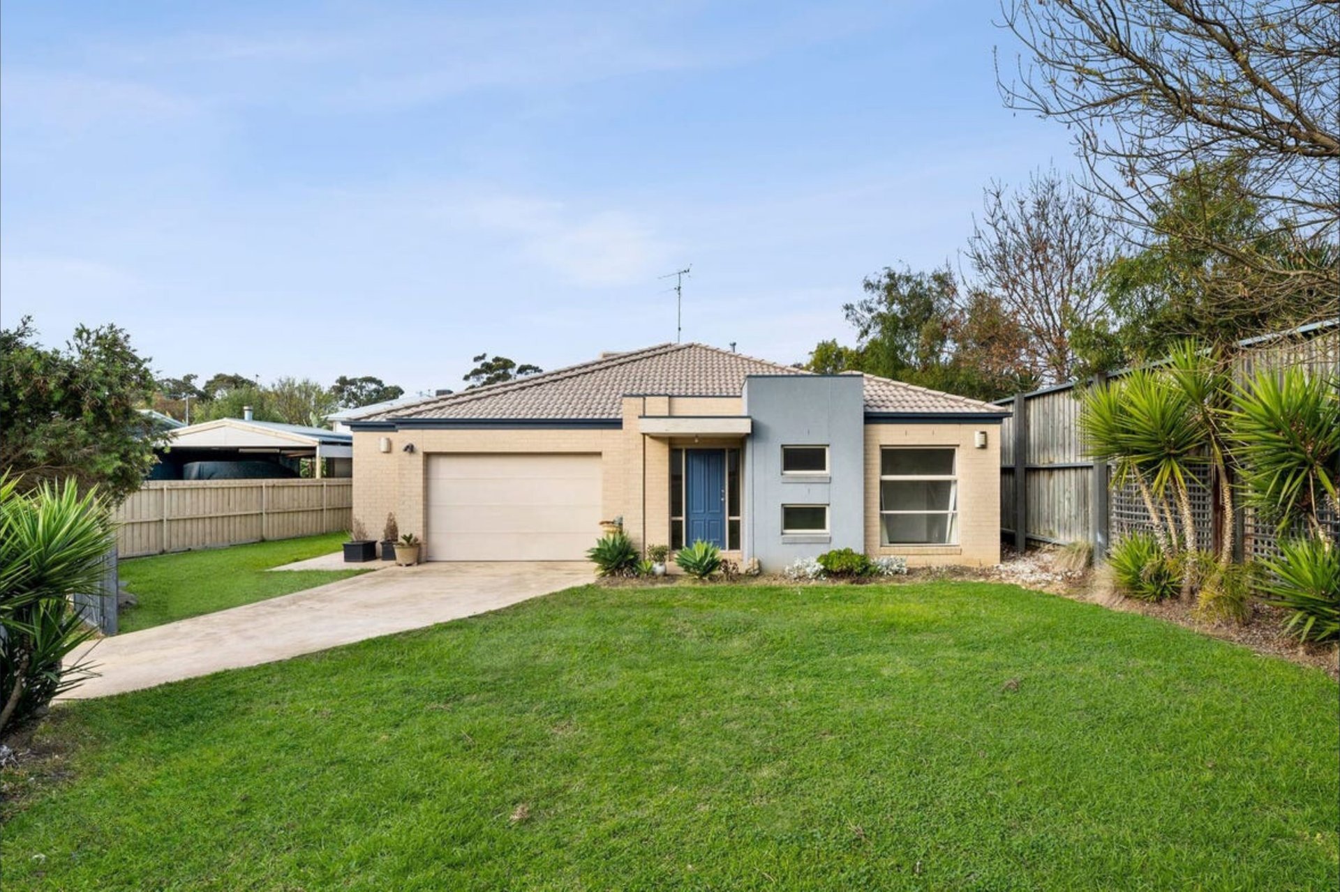 Property Gallery - Main Image