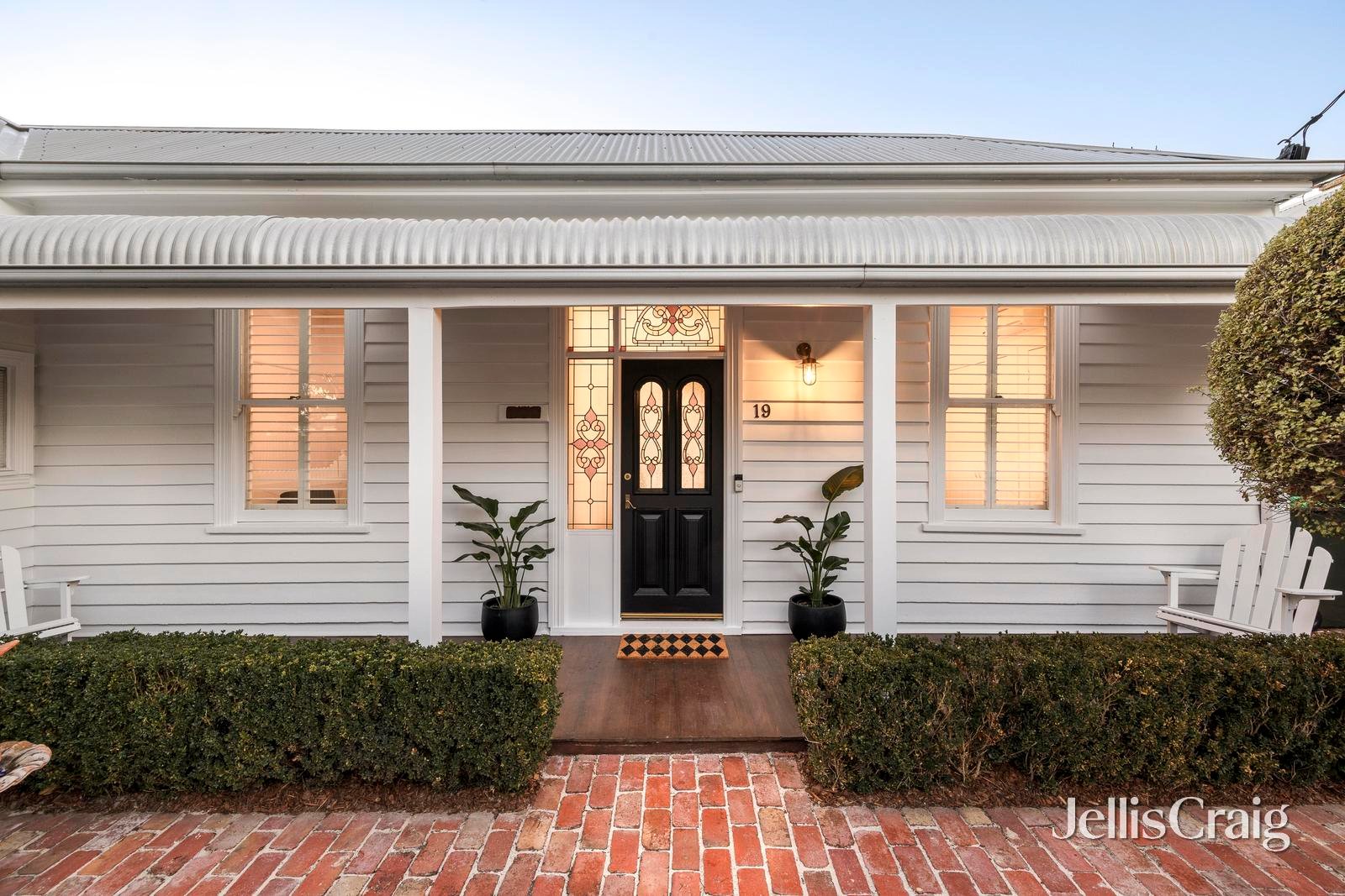 19 Susan Street, Sandringham image 3