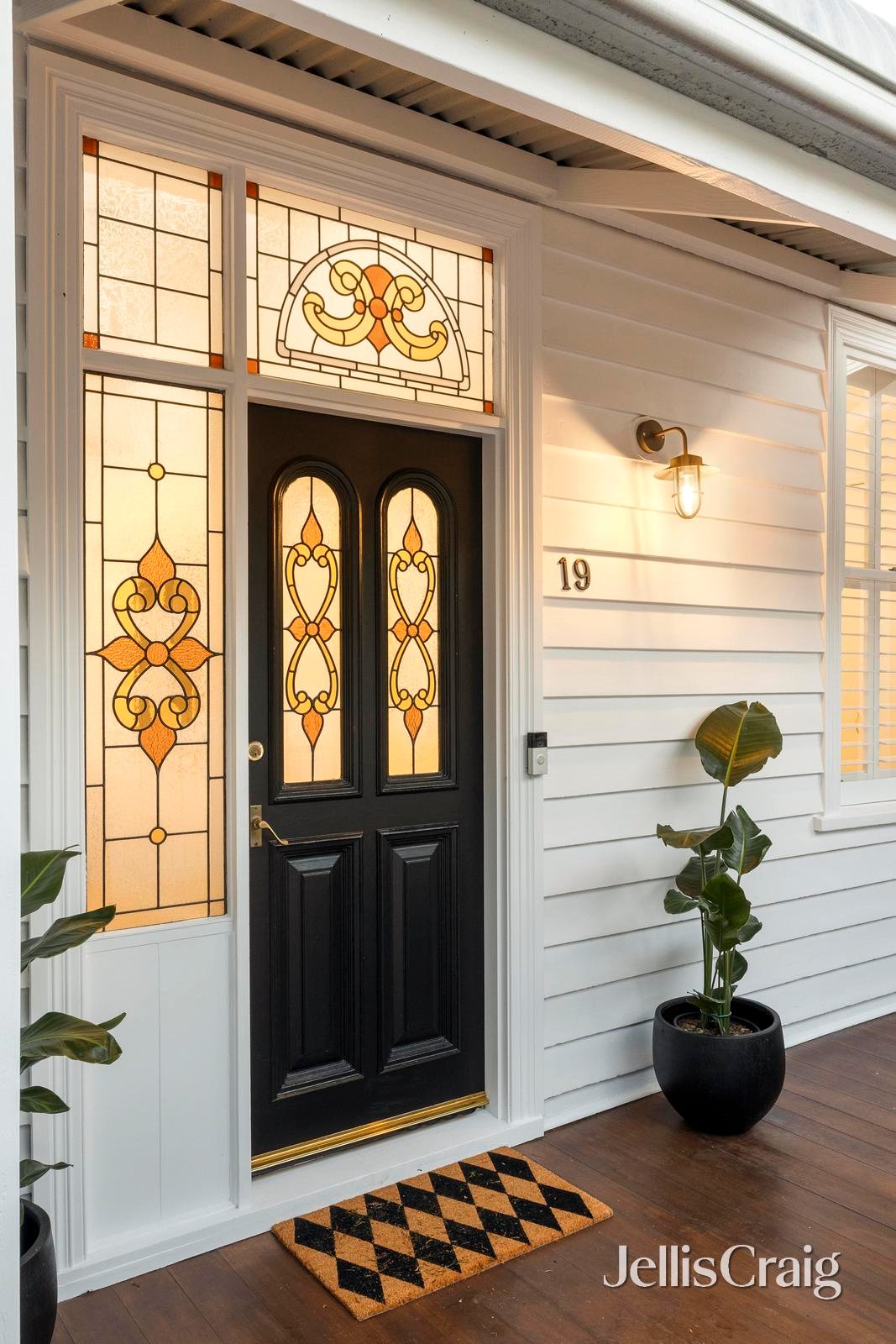 19 Susan Street, Sandringham image 4