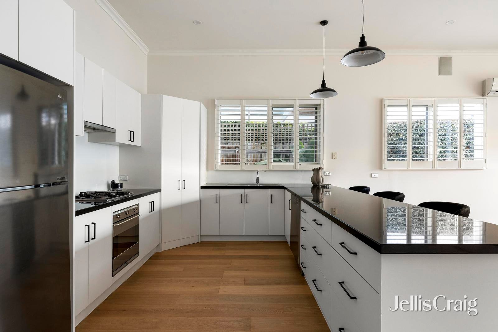 19 Susan Street, Sandringham image 6