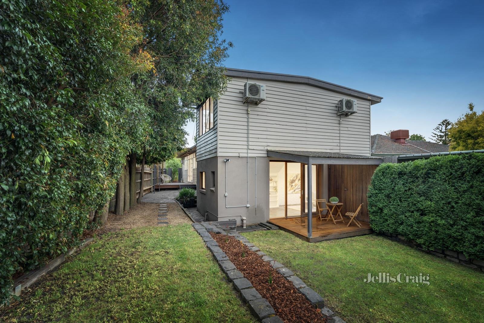 19 Susanne Avenue, Nunawading image 14
