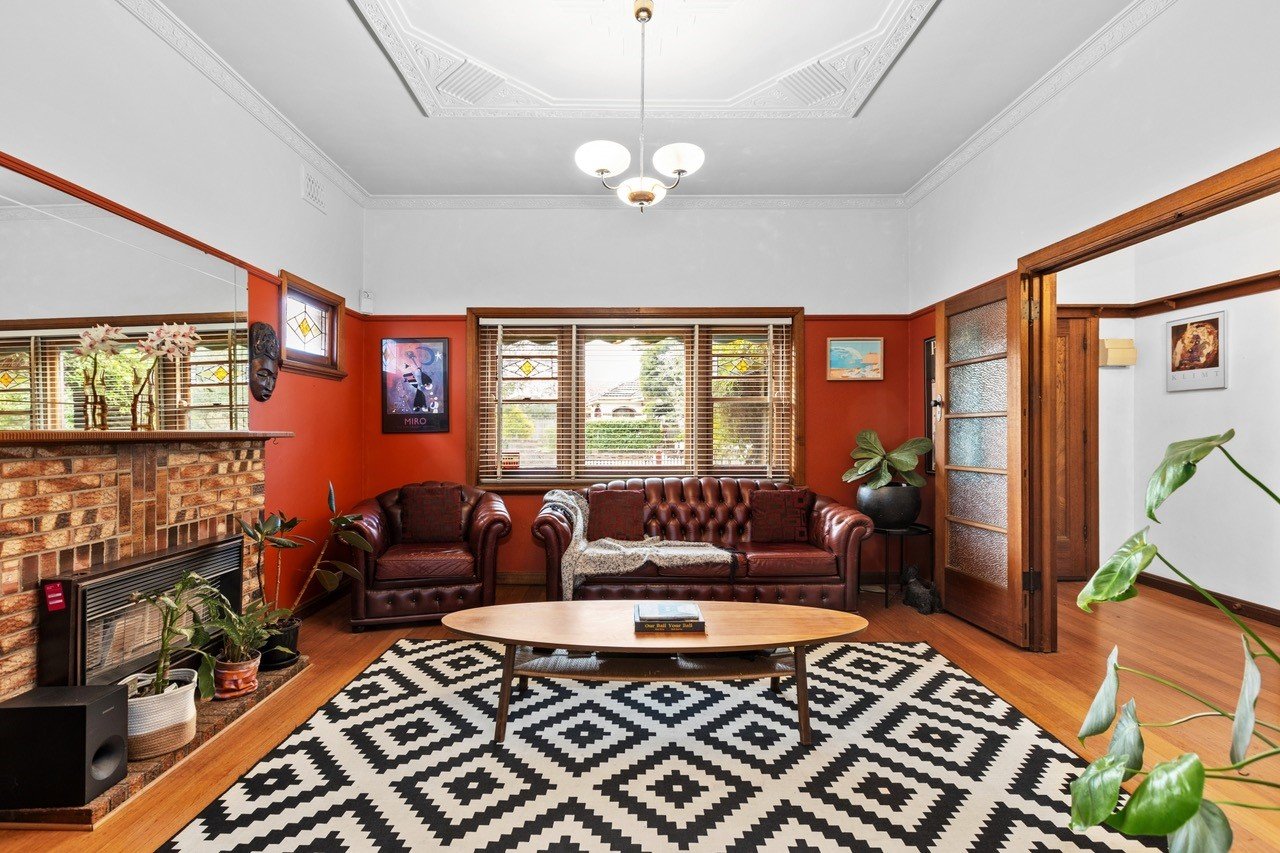 19 Sutherland Avenue, Kew&nbsp;East image 2