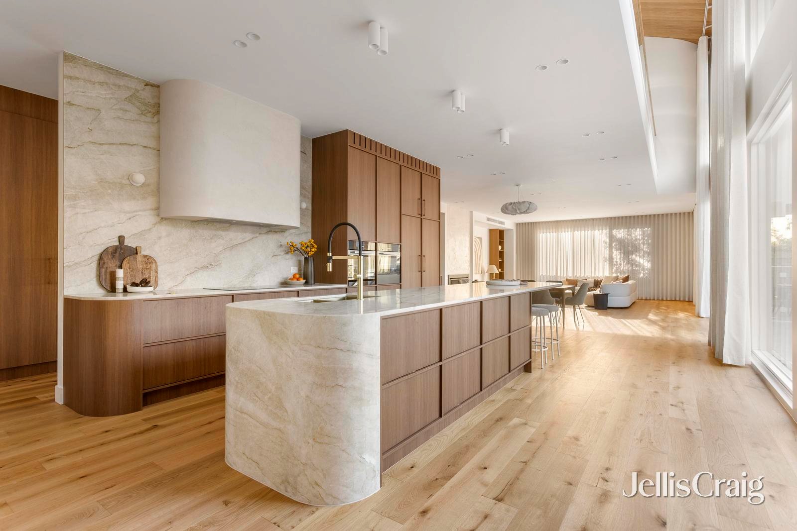 19 Swift Street, Northcote image 5