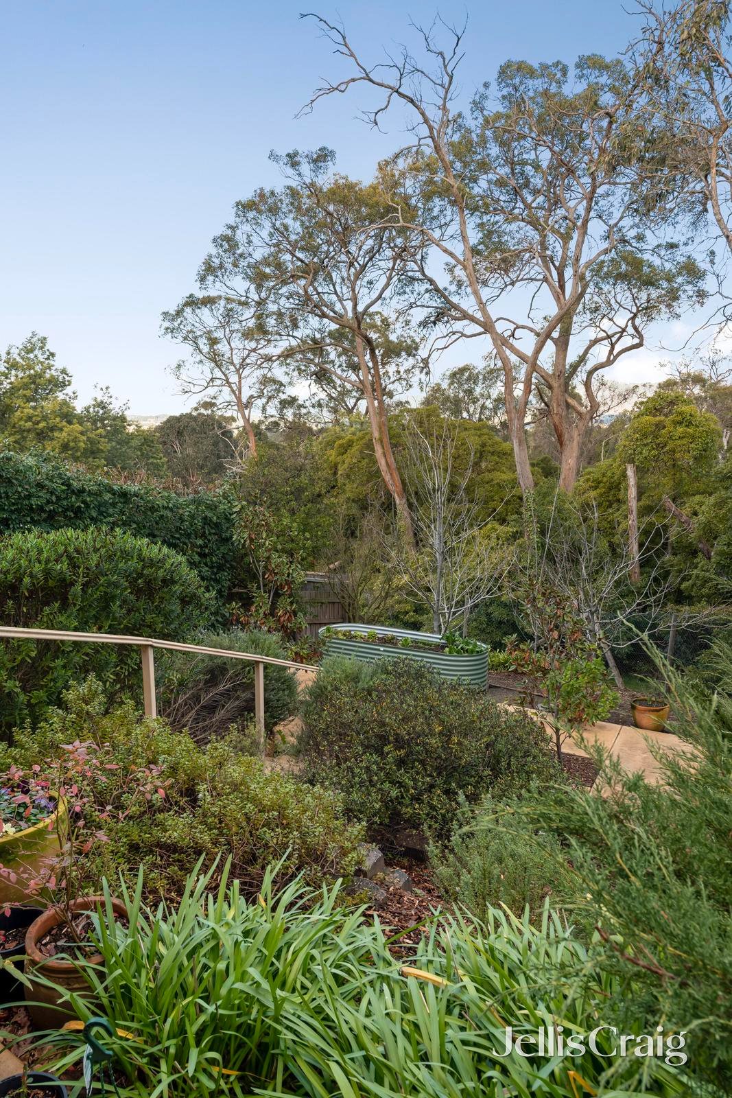19 Tadji Close, Croydon North image 20