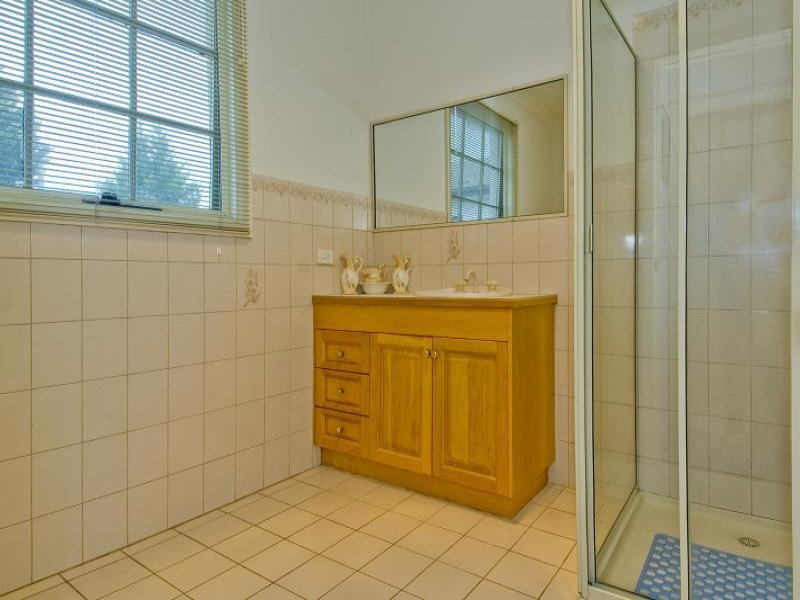 19 The Esplanade South, Geelong image 6