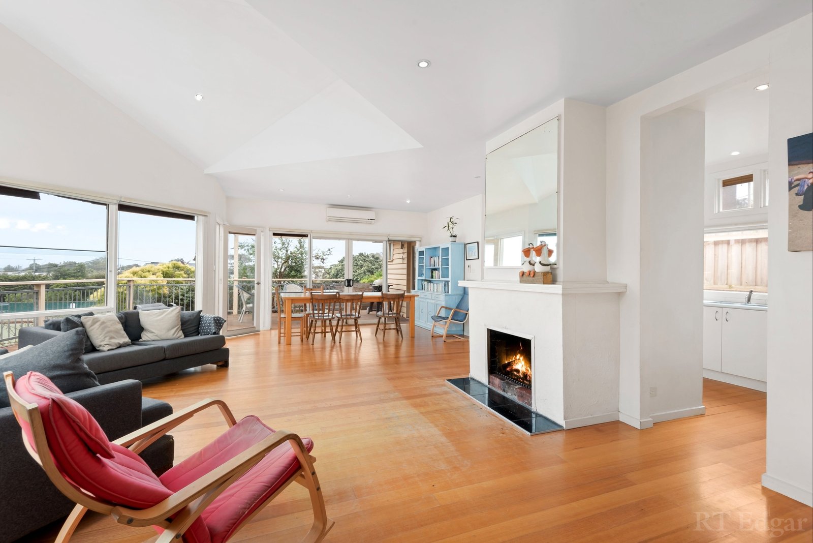 Property Gallery Thumbnail 7