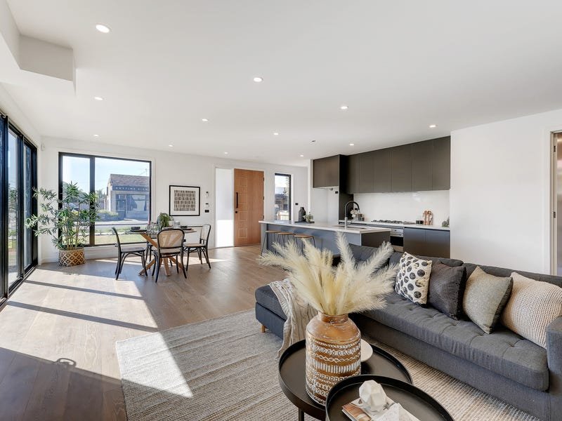 19 Thomas Street, AIRPORT WEST VIC 3042