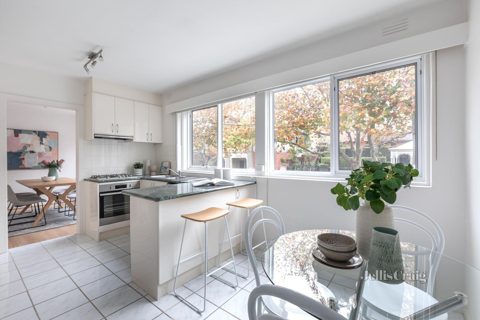1/9 Tiuna Grove, Elwood image 3