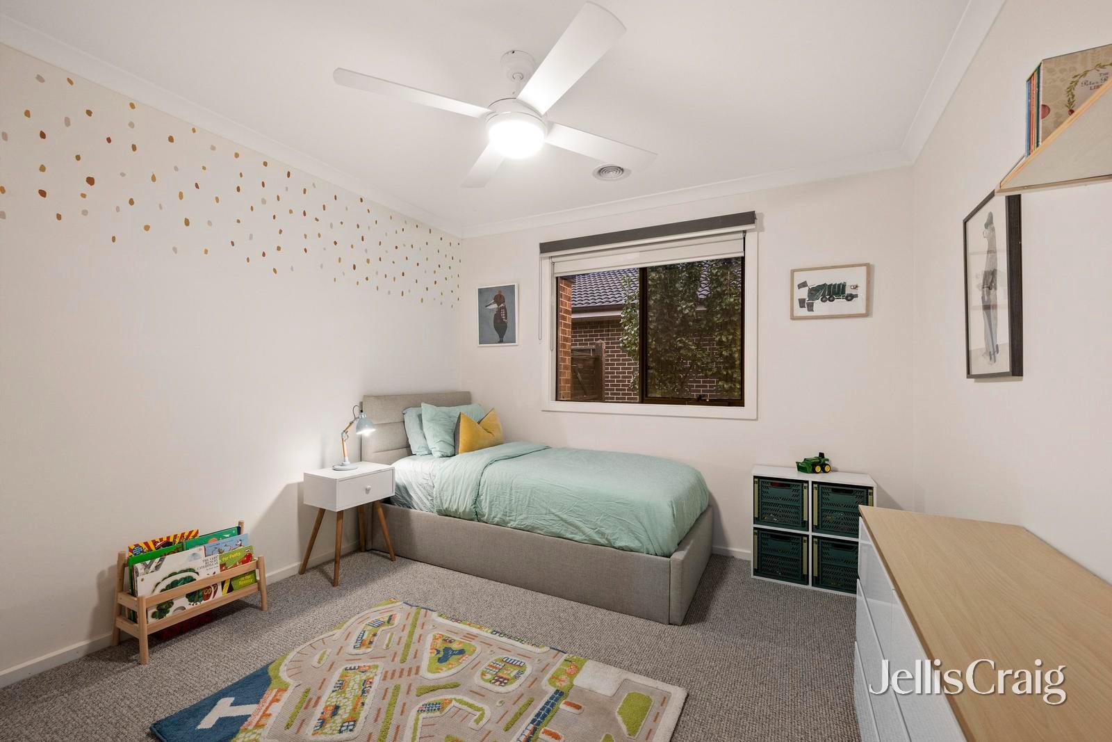 19 Tiverton Circuit, Mooroolbark image 13